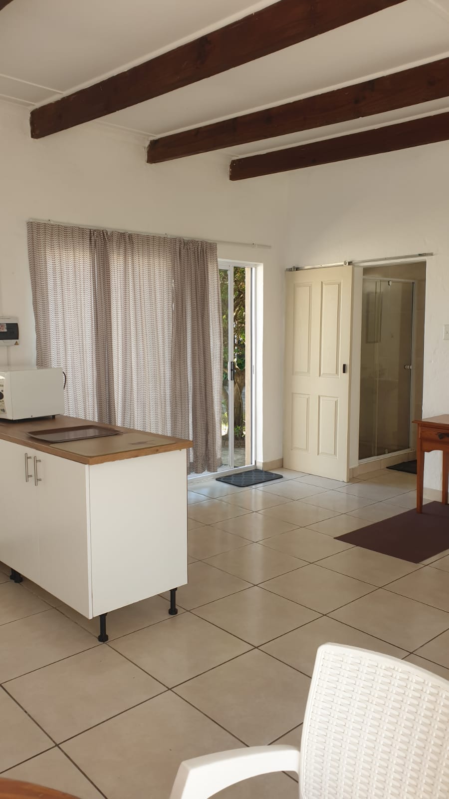 To Let 1 Bedroom Property for Rent in Beacon Bay Eastern Cape